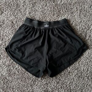 Alo Yoga - Match Point Short, Black, Small